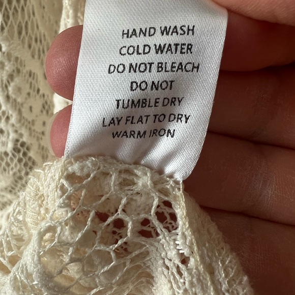 NWT Mazik Lace Blouse size small - Picture 8 of 10